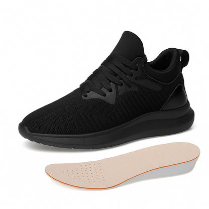 Stützende Sneaker mit versteckter orthopädischer Erhöhung