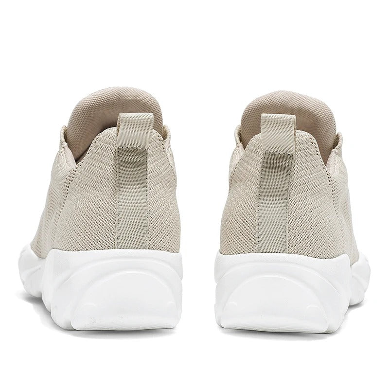 Bequeme Liftsneaker für Damen und Herren mit Air-Komfort