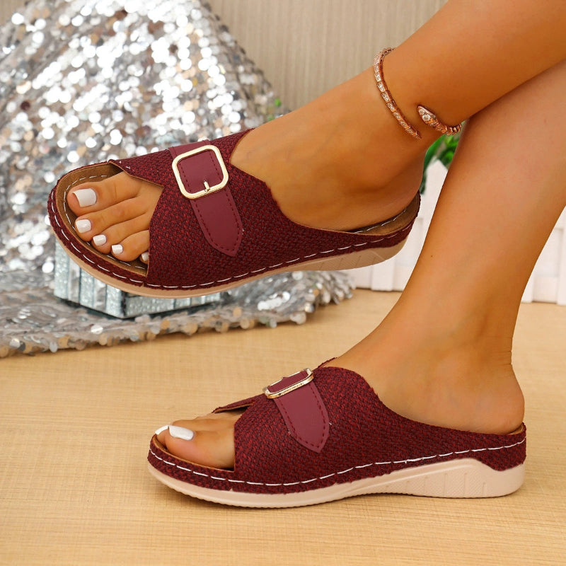 Bequeme orthopädische Sandalen für Damen gegen Ballenzehen